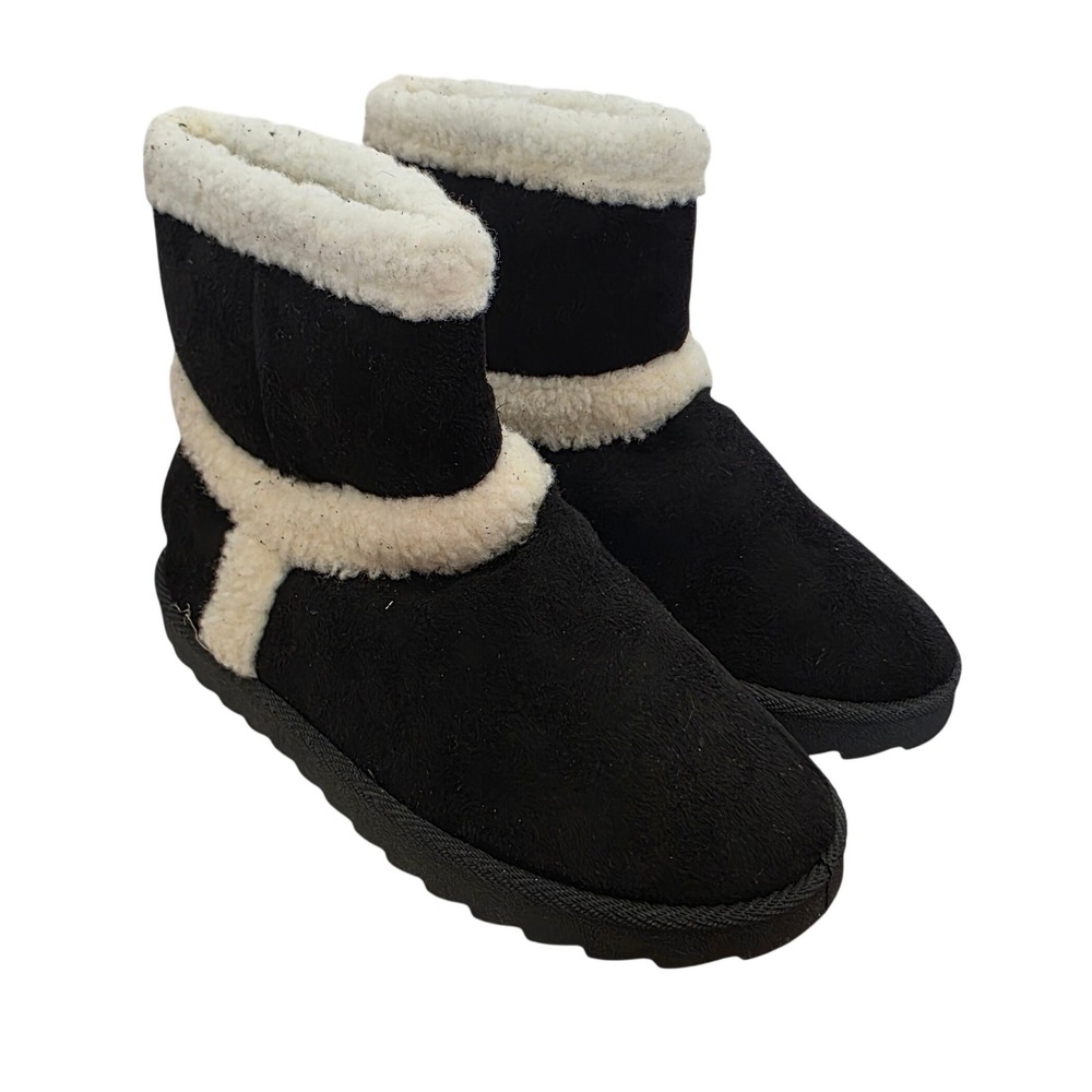 Olivia Miller Black Suede Booties‎ White Sherpa Cozy Winter Boots Size Unknown